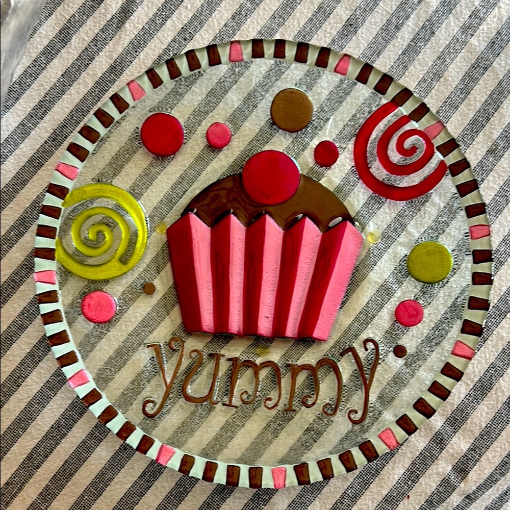 Silvestri Cupcake Plate Fused Art Glass